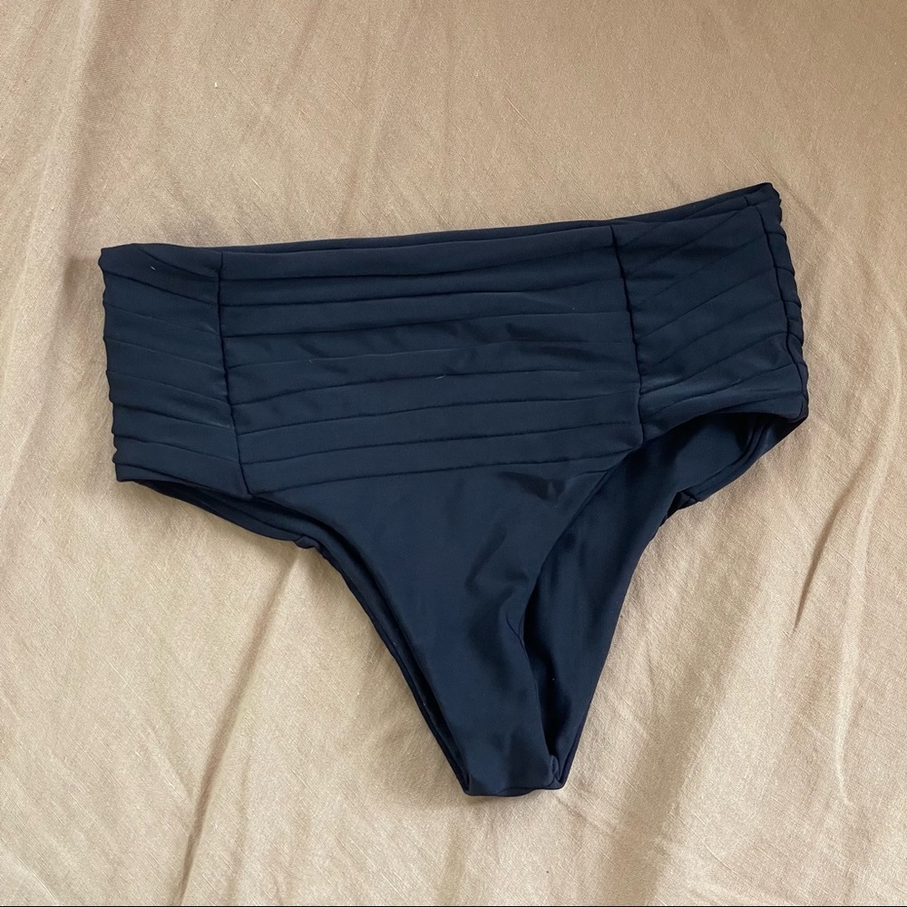 Mikoh Bottoms